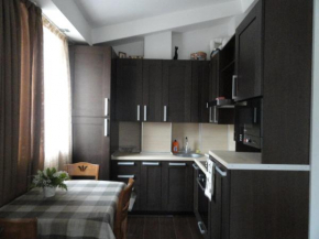 Apartment Poltavskaya 14